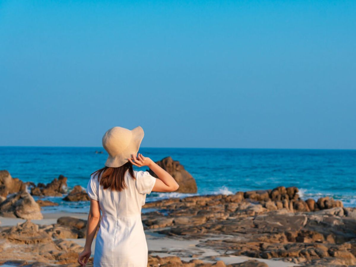 Chụp ảnh biển đẹp cần chọn thời điểm phù hợp.