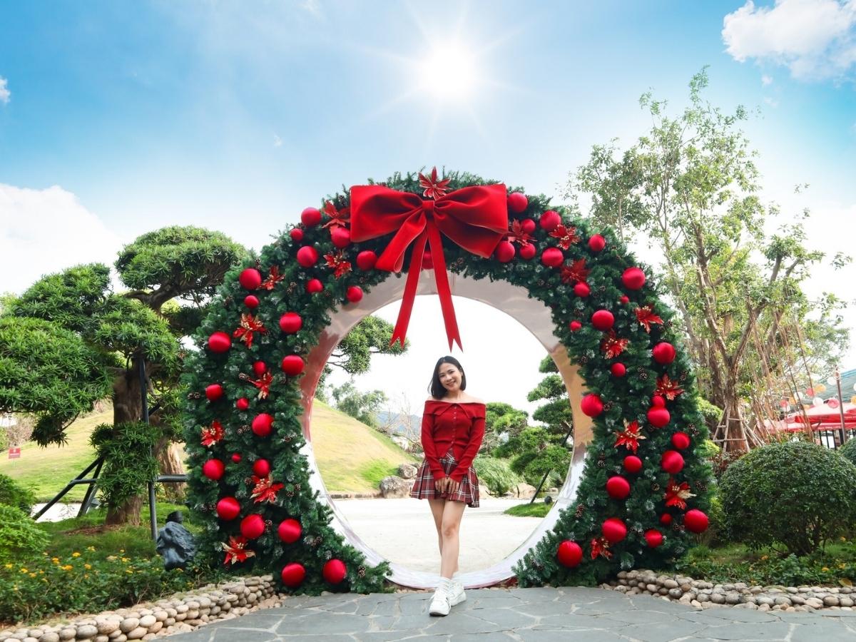 Không khí lễ hội tại Quảng Ninh càng thêm sống động nhờ hàng loạt sự kiện độc đáo chỉ có trong dịp chơi Noel tại Quảng Ninh