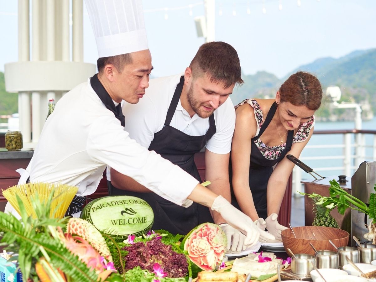 Mở ra cơ hội cho du lịch Quảng Ninh mùa đông cho cặp đôi khám phá giá trị văn hóa truyền thống đặc sắc.