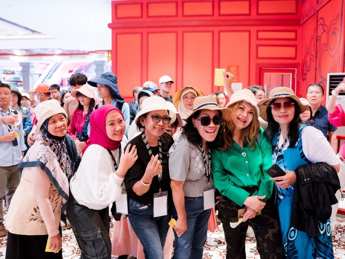 Vào dịp Tết Dương lịch, nhu cầu du lịch tăng cao nên du khách nên chủ động đặt tour, phòng nghỉ trước.