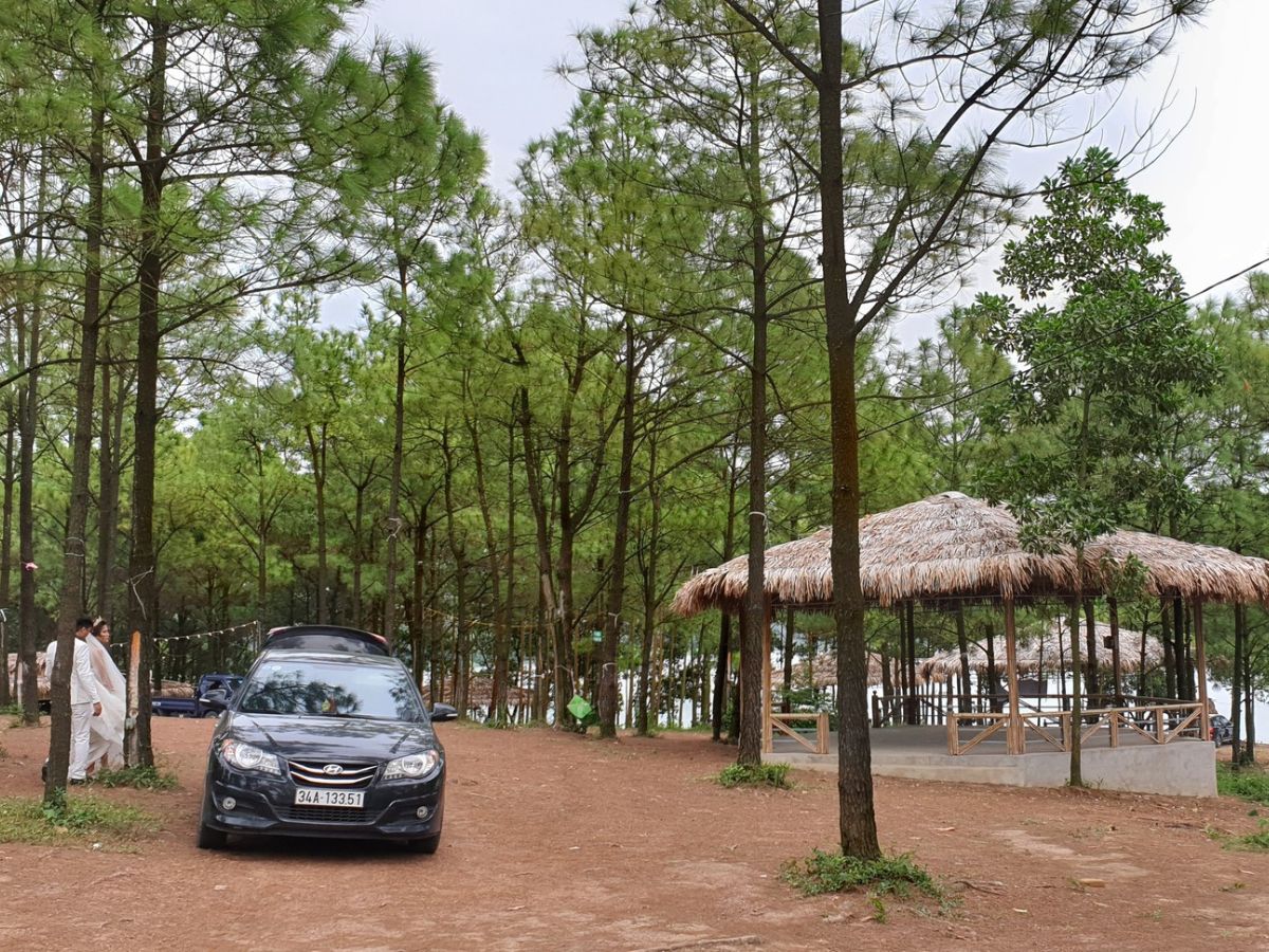 Di chuyển đến hồ Yên Trung Quảng Ninh bằng phương tiện cá nhân.