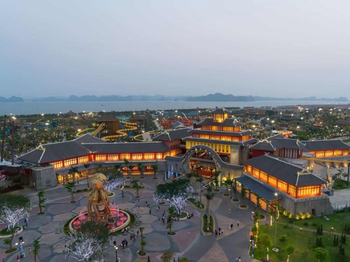 Sun World Ha Long Complex bao gồm công viên giải trí công viên nước và cáp treo Nữ Hoàng lên đỉnh Ba Đèo. (Nguồn: Sưu tầm)
