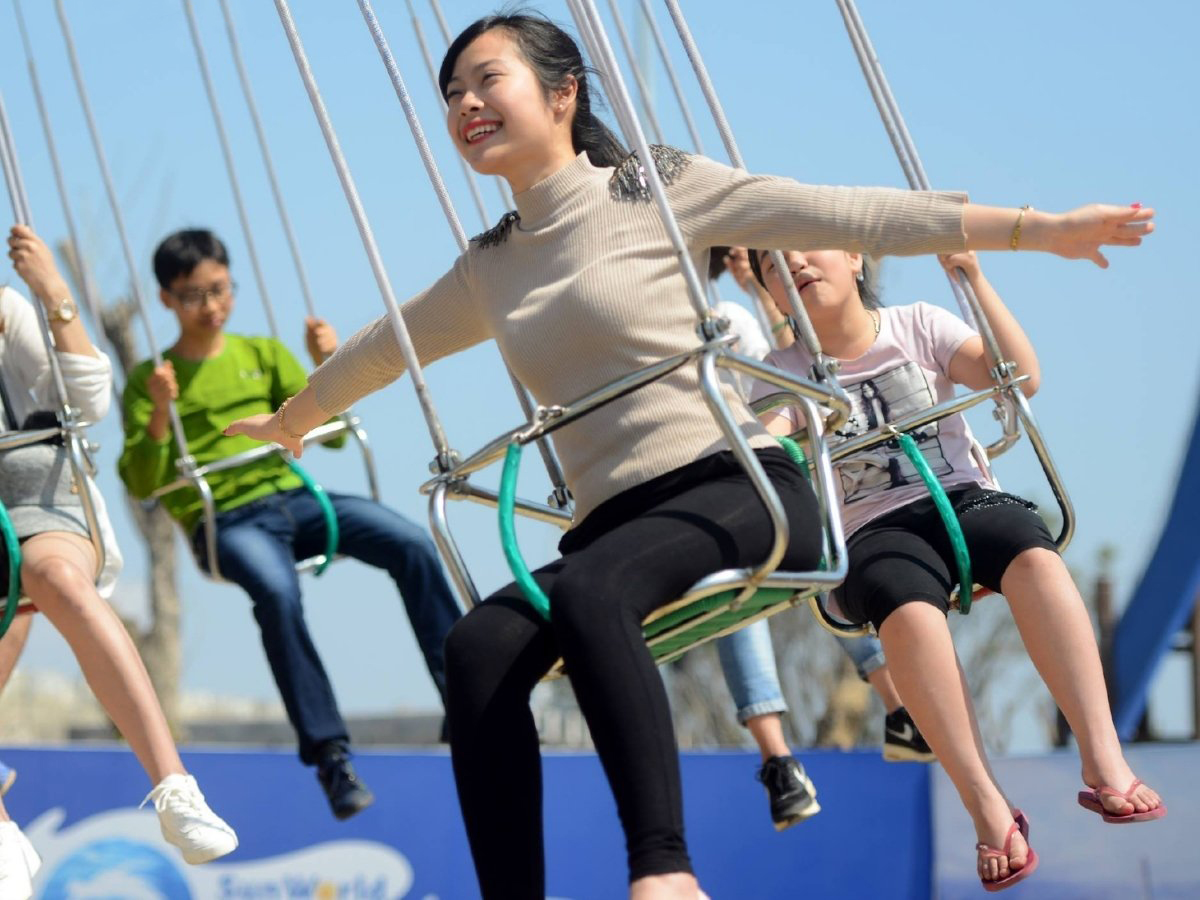 Sun World Ha Long với đa dạng trải nghiệm từ giải trí hiện đại đến ngắm cảnh vịnh Hạ Long từ trên cao