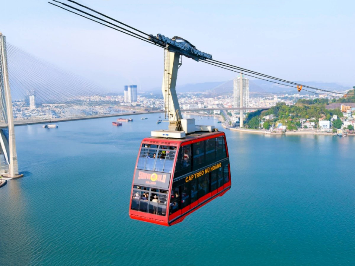 Để hành trình tại Sun World Ha Long diễn ra trọn vẹn và tiết kiệm hơn, bạn nên ưu tiên mua vé Sun World Ha Long online sớm