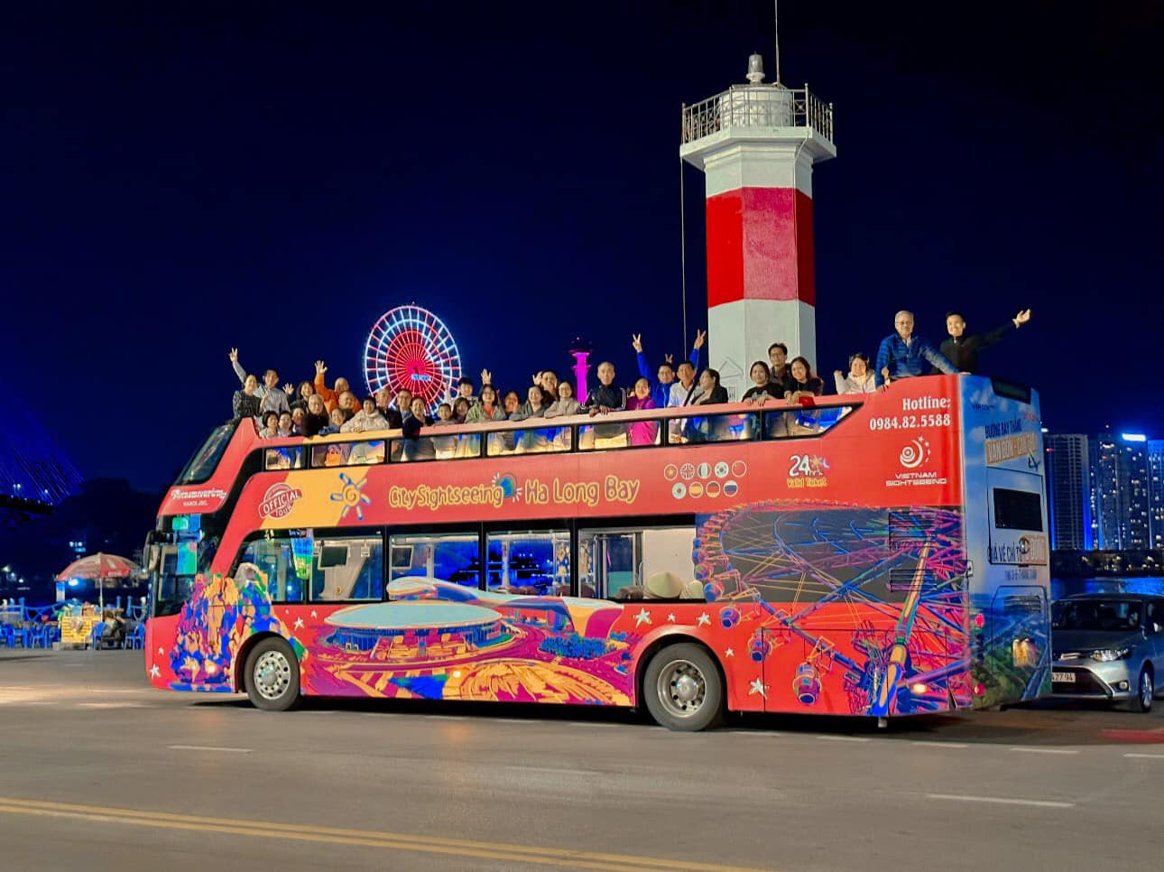 Chọn quán hải sản gần điểm đón xe bus để tiện ăn uống.