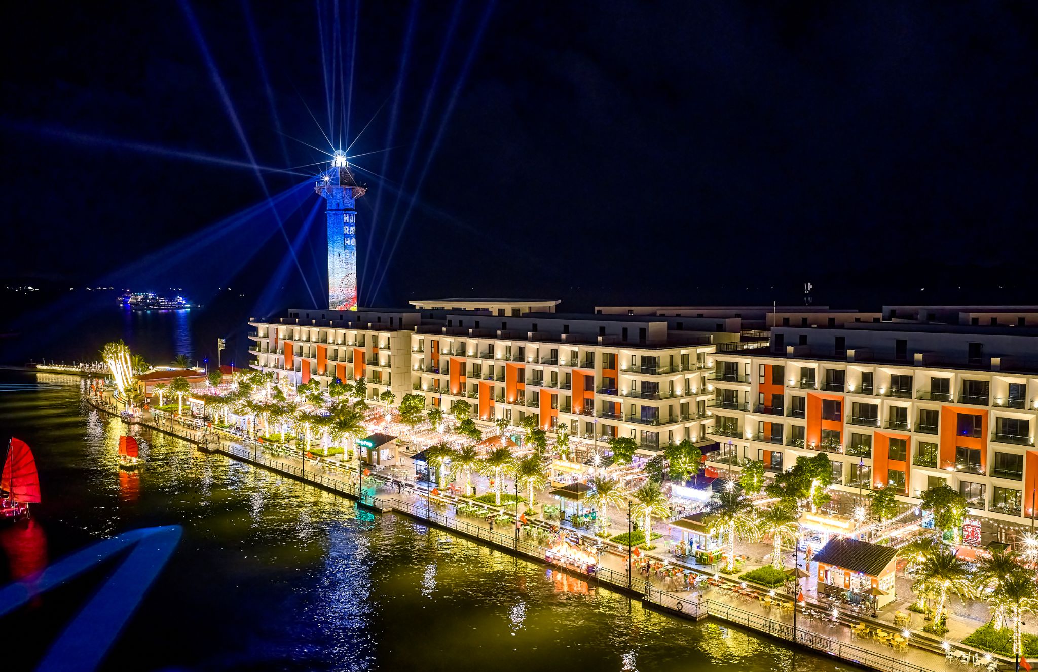 VUI-Fest Ha Long sở hữu nhiều góc nhìn ra biển mang lại trải nghiệm check-in ấn tượng