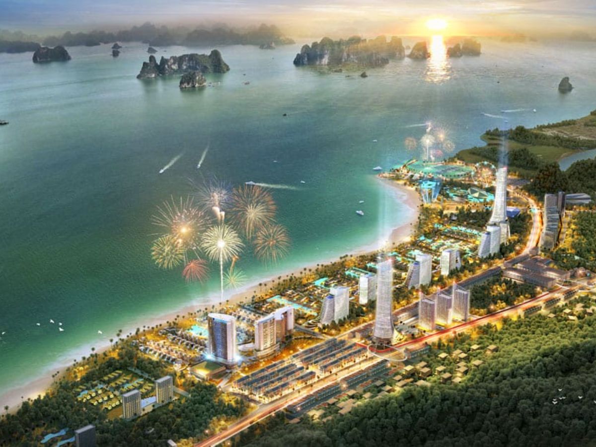 Khu Marina gần Bãi Cháy là điểm check-in được nhiều bạn trẻ yêu thích khi du lịch Hạ Long.