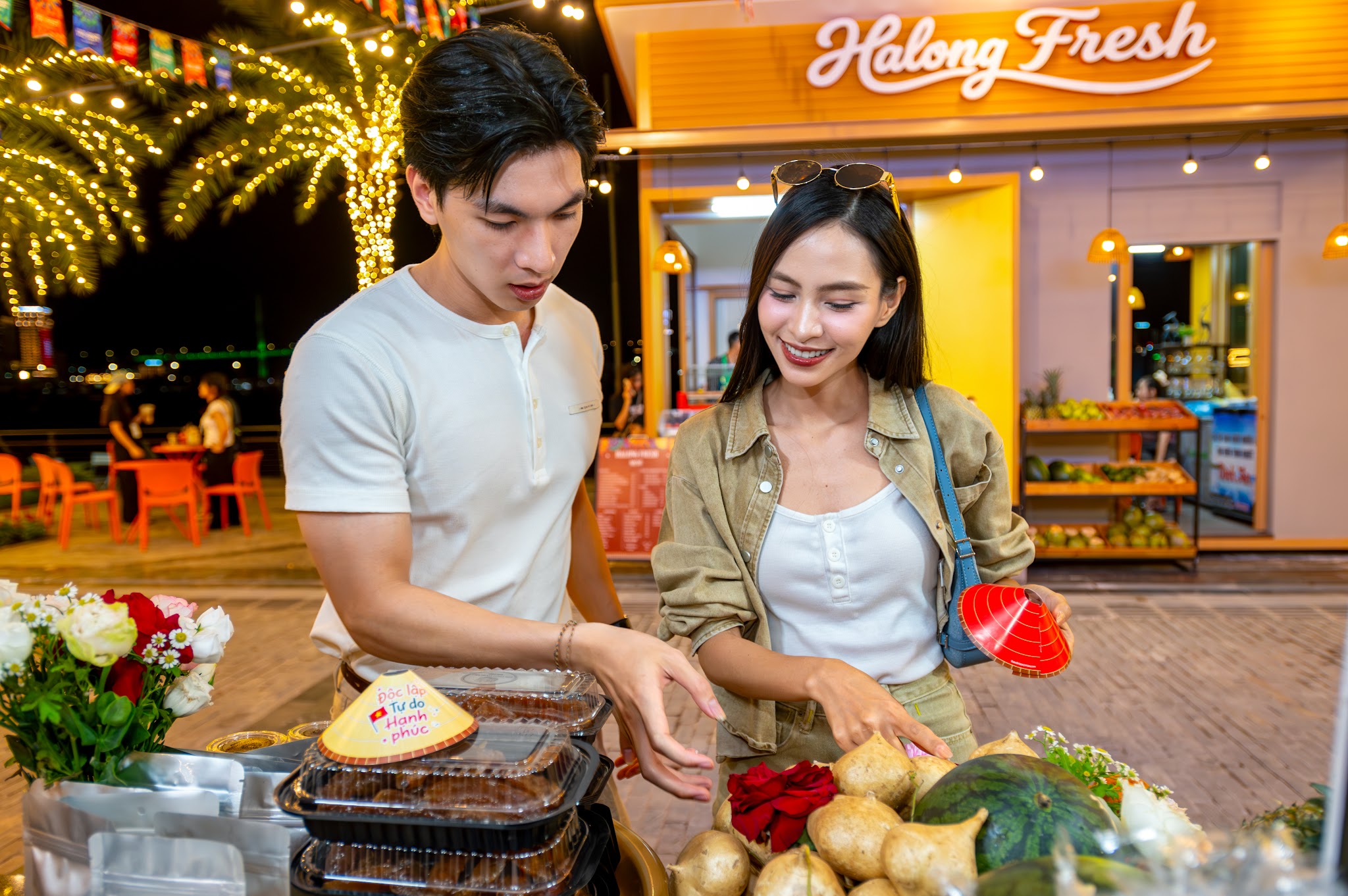 Khu vực ăn uống trở thành một phần hệ sinh thái giải trí.