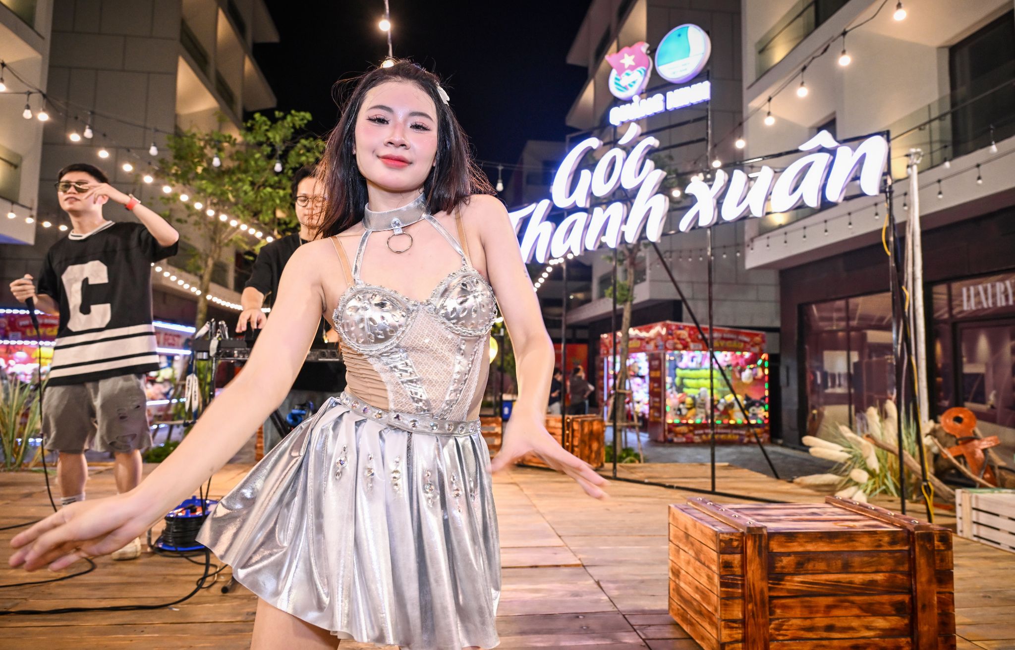 Âm nhạc là một trong những yếu tố tạo nên bản sắc riêng của VUI-Fest Ha Long.