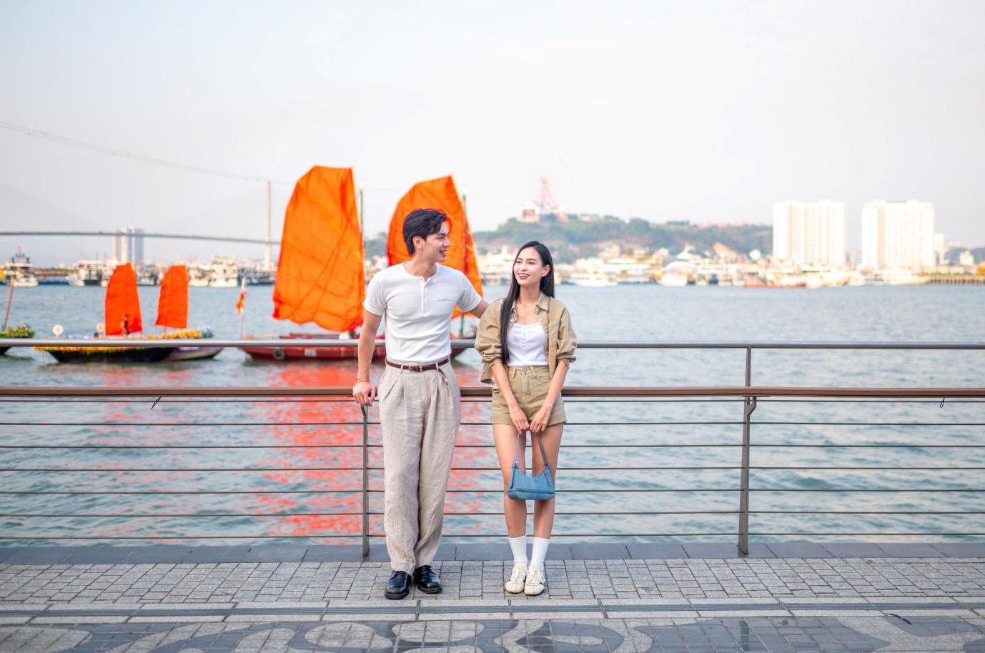 下龍灣擁有許多絕美的拍照景點,吸引旅客留下珍貴且難忘的回憶。(來源:網路資料)