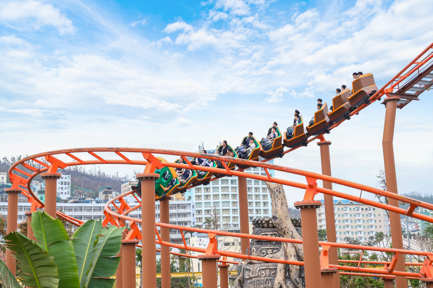 Sun World Hạ Long 擁有多樣化的遊樂設施,適合各年齡層旅客體驗。(來源:網路資料)