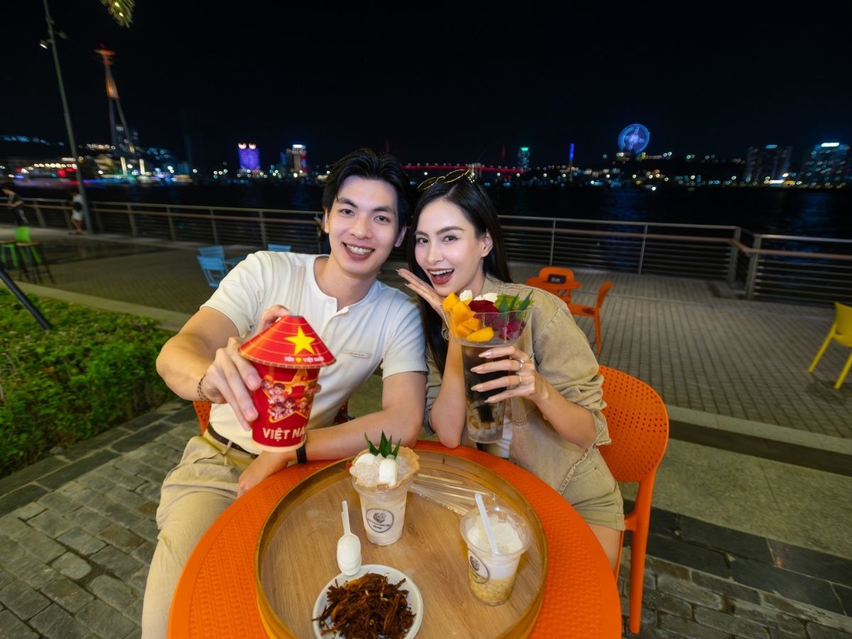 Bãi biển Bãi Cháy về đêm mang đến một trải nghiệm nhẹ nhàng hơn trong hành trình check-in.