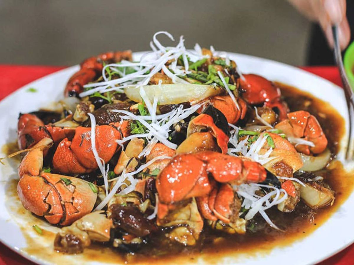 Hải sản tại VUI-Fest Ha Long được đánh giá cao nhờ độ tươi và hương vị tự nhiên.