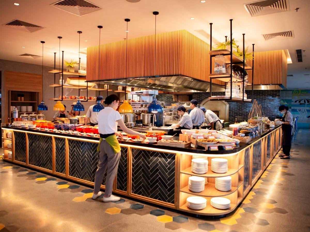 Nhà hàng tại Citadines Marina Halong