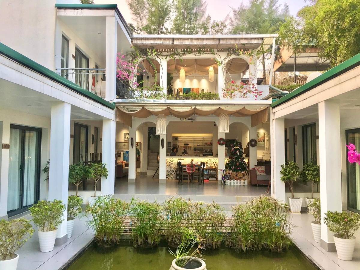 Coto Eco Lodge gây ấn tượng với thiết kế riêng biệt vẻ ngoài độc đáo và đáng yêu.