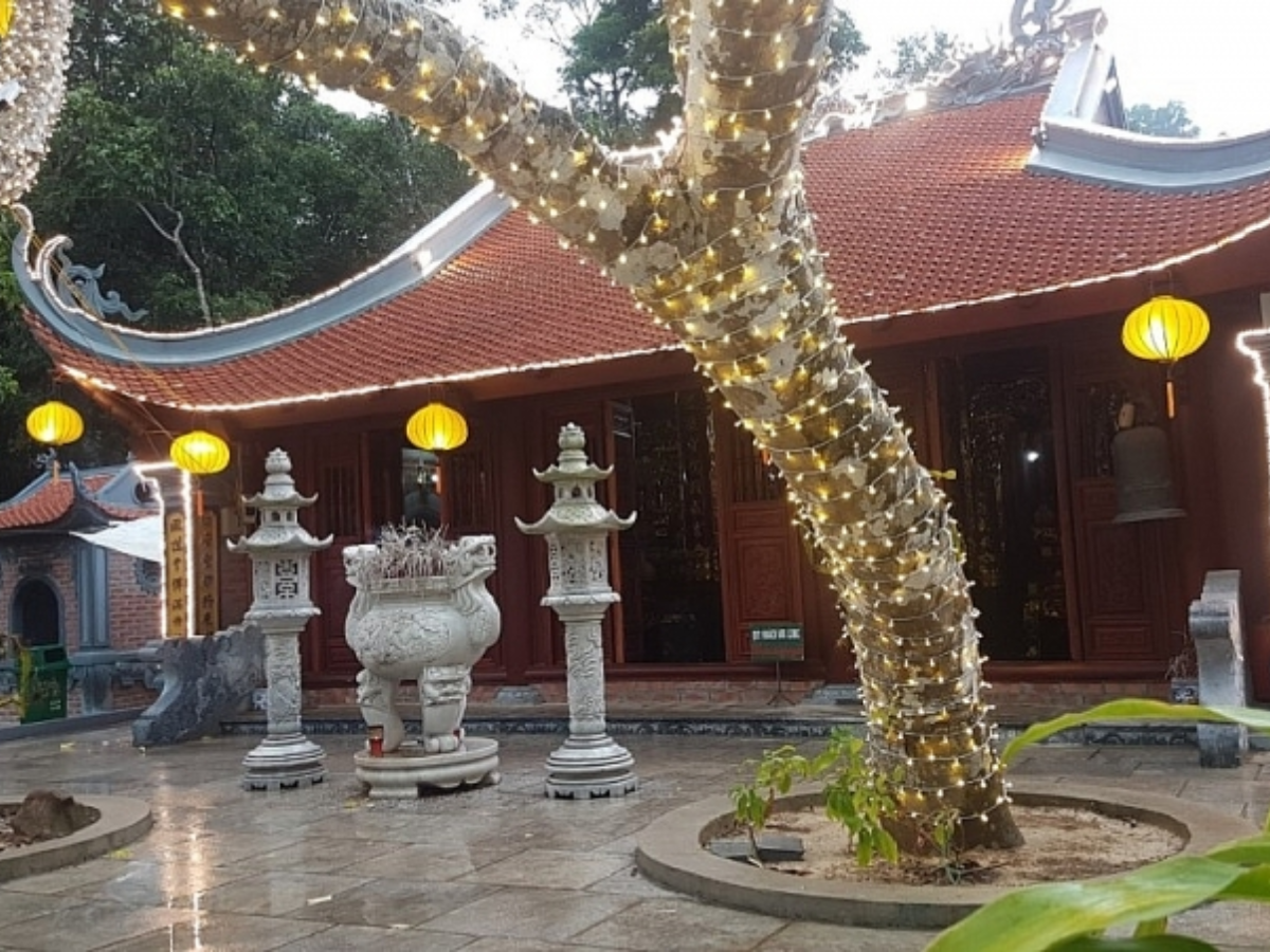Miếu Ông Miếu Bà là điểm sinh hoạt tâm linh lâu đời của người dân Ba Chẽ.