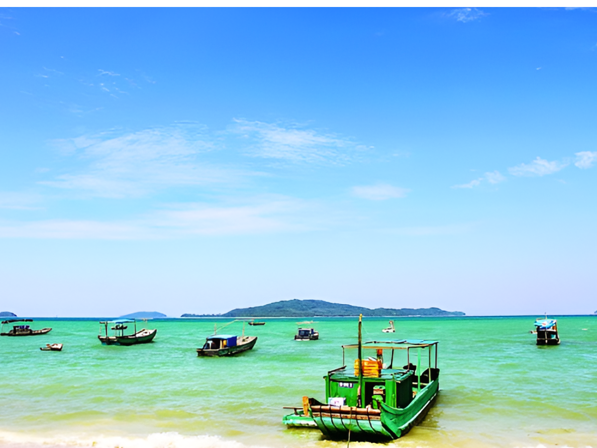 Cảng Bắc Vàn nằm ở khu vực ven biển phía Bắc, kết nối thuận tiện với giao thông biển và đường bộ.