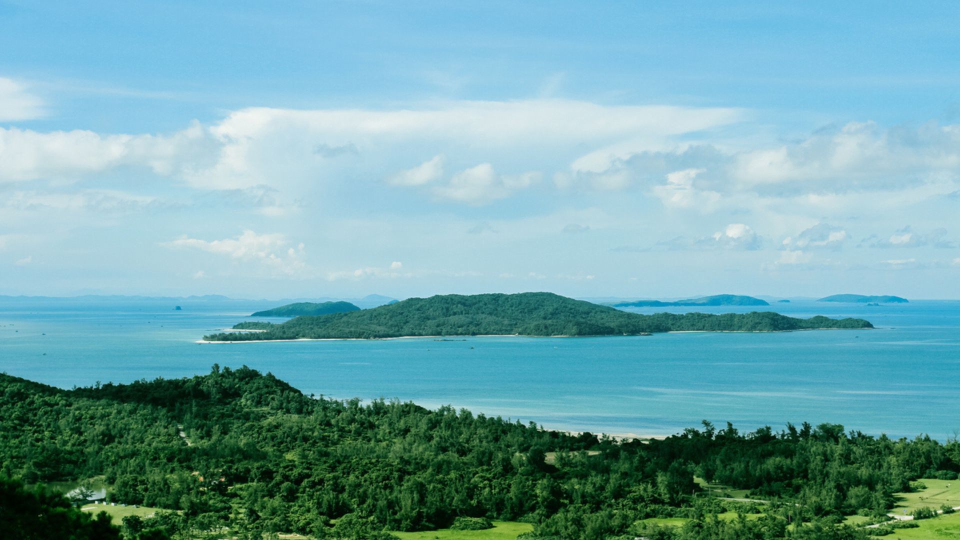 Hình ảnh đảo Cô Tô Con