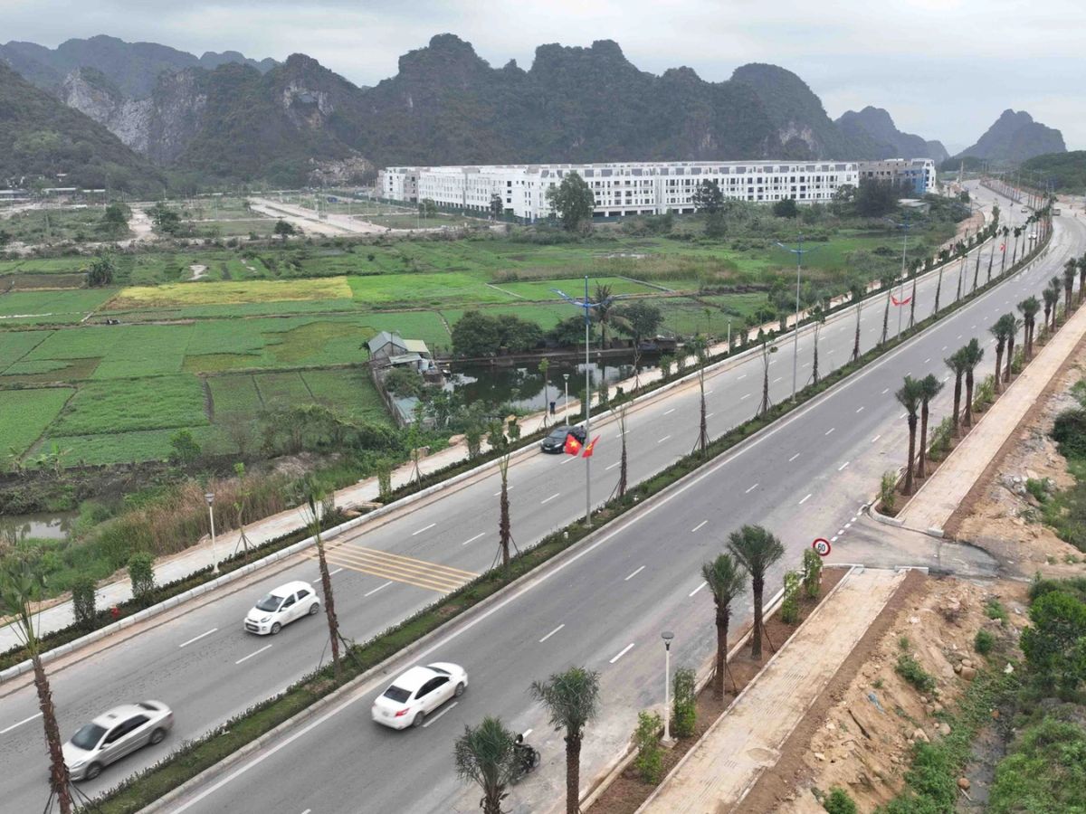 Đường ven biển Hạ Long – Cẩm Phả