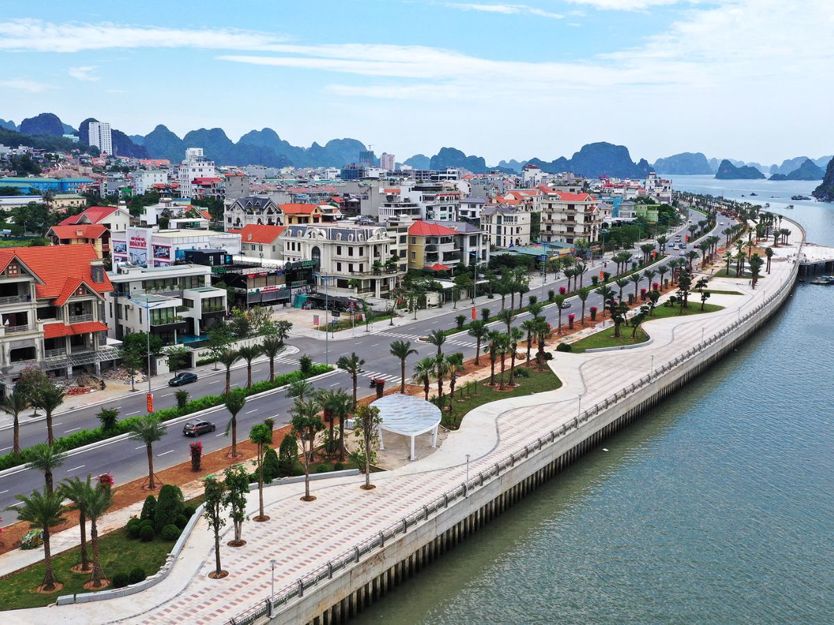 Đường bao biển Quảng Ninh