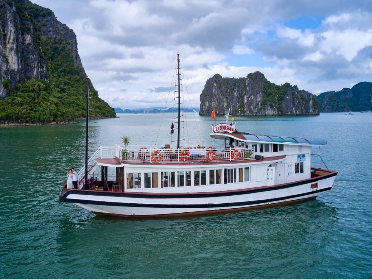 Kinh nghiệm tham gia tour Hạ Long Bái Đính Tràng An