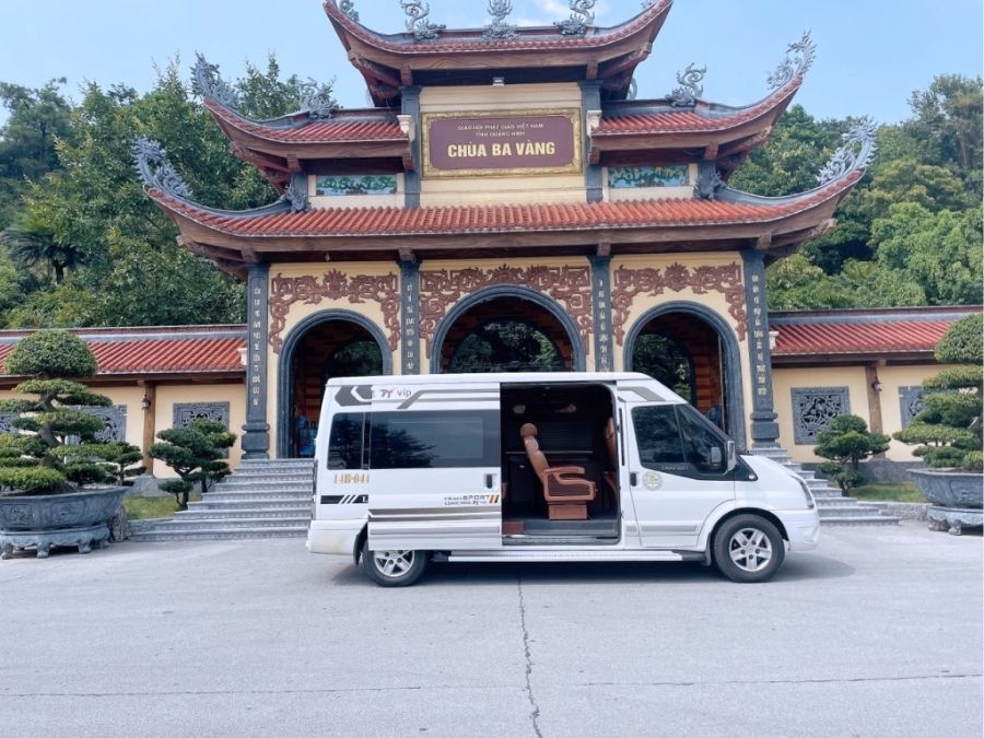 Hùng Tuấn Limousine đi Yên Tử