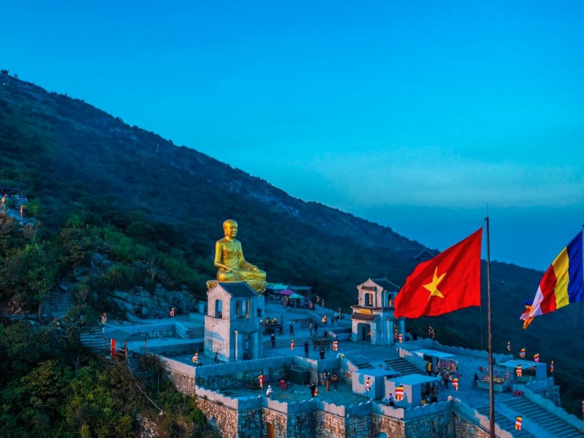 Kinh nghiệm chọn thời điểm đi Yên Tử