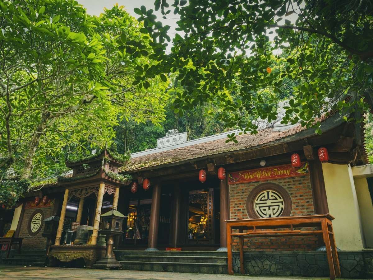Lộ trình check in Yên Tử