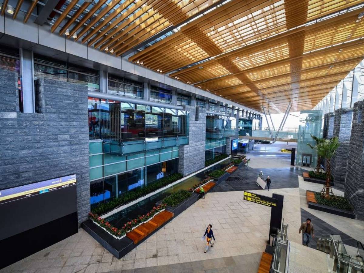 Di chuyển đến chùa Ba Vàng từ TP.HCM và các tỉnh xa