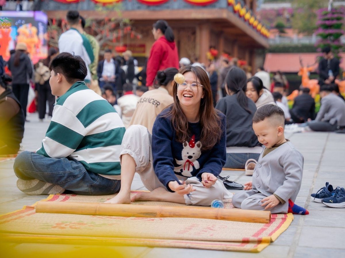 Lựa chọn tour tâm linh chùa Ba Vàng