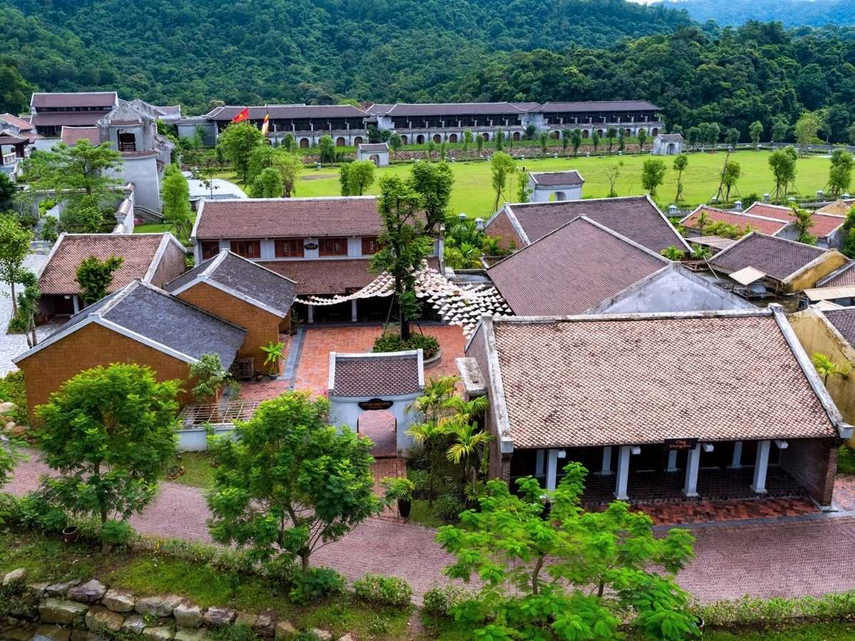 Yên Tử Village gần chùa Ba Vàng