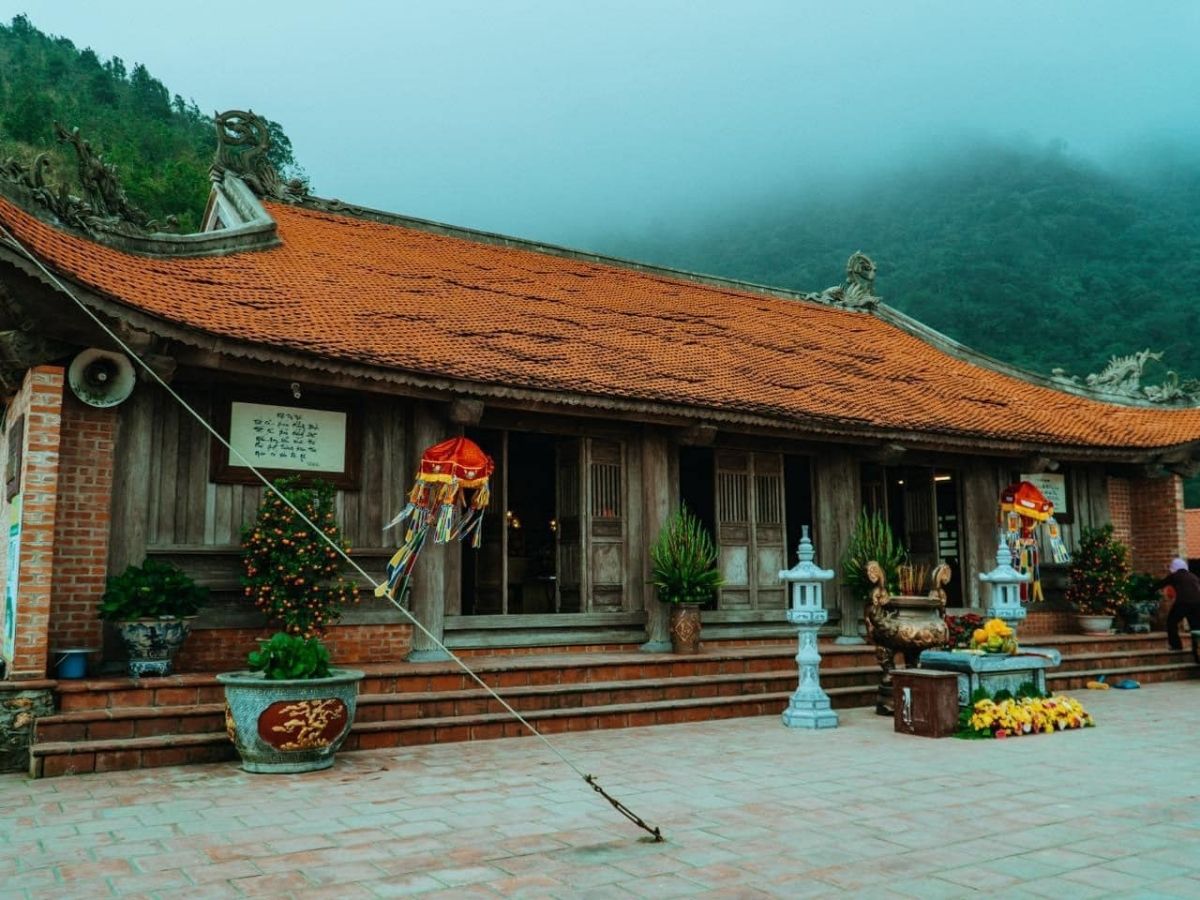 Chùa Ngọa Vân gắn liền với Phật hoàng Trần Nhân Tông và thiền phái Trúc Lâm