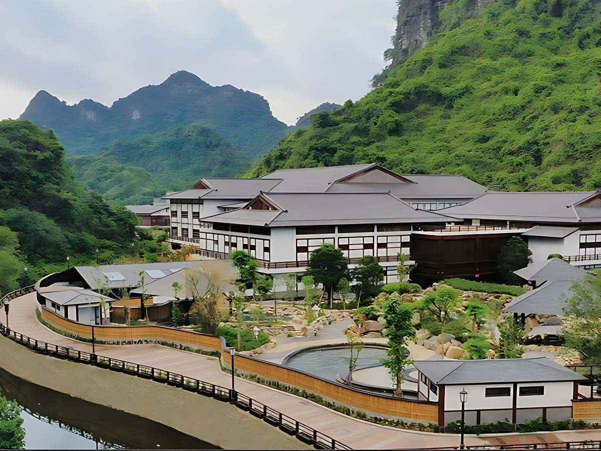 Yoko Onsen Quang Hanh với không gian nghỉ dưỡng khoáng nóng