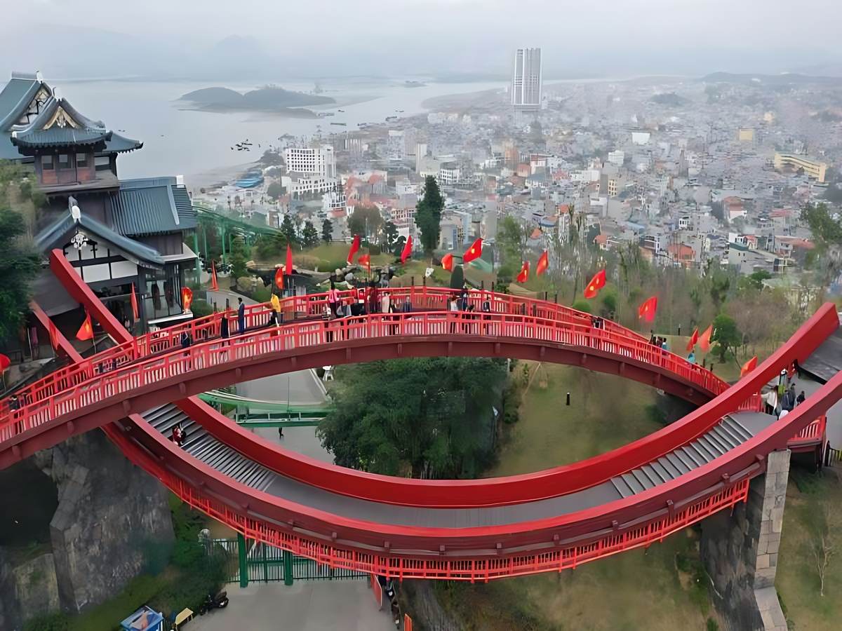 Khu đồi Ba Đèo tại Sun World Ha Long với các trải nghiệm vui chơi