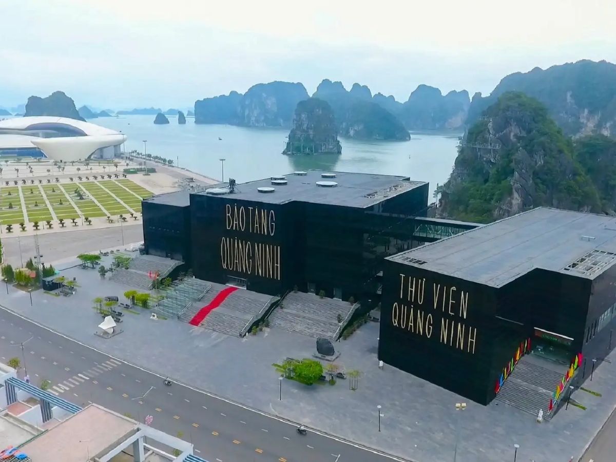 Một trong những địa điểm nổi bật nhất trong top 20 điểm check-in nổi tiếng Hạ Long là Bảo tàng Quảng Ninh