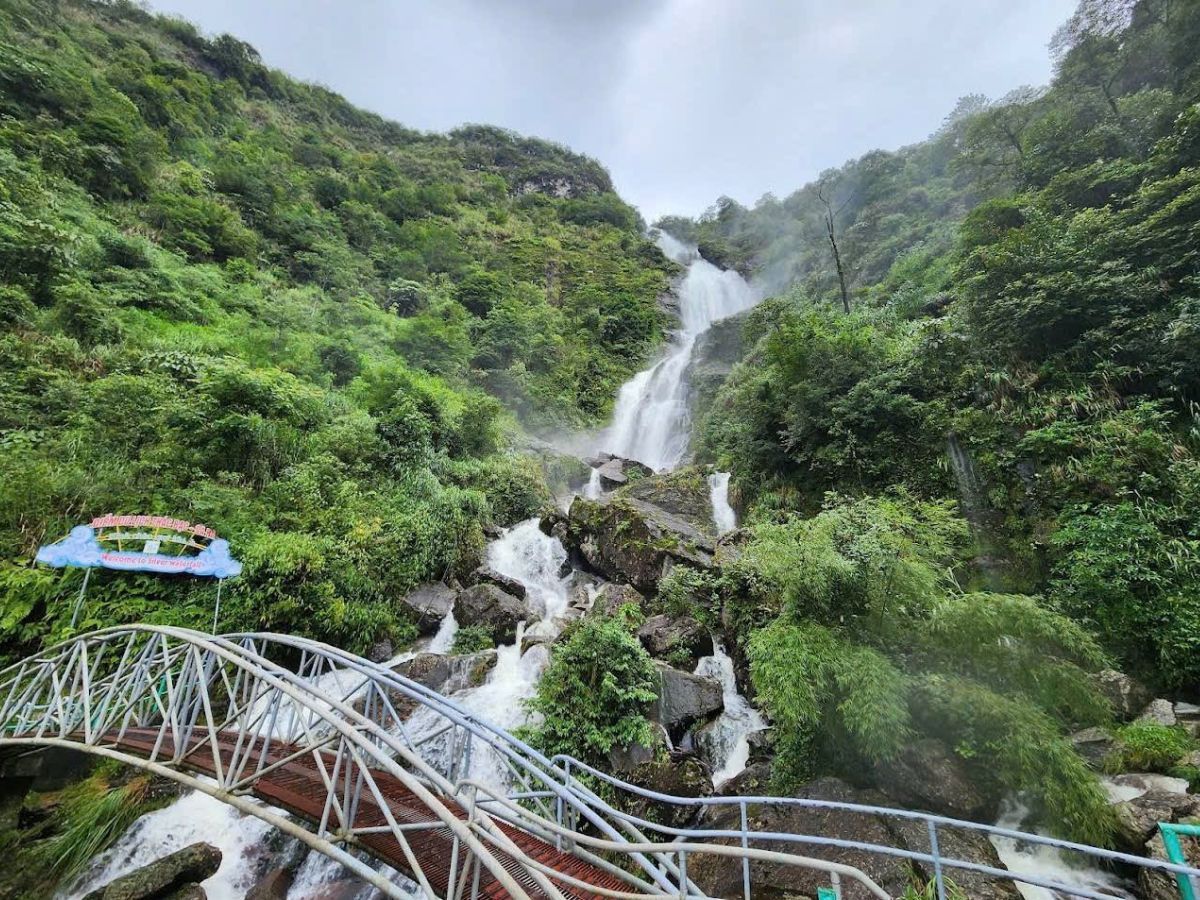 Thác Bạc - Khung cảnh hùng vĩ giữa đại ngàn Sa Pa