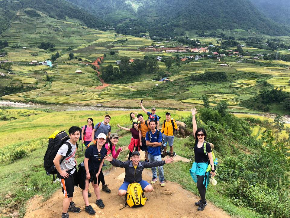 若想體驗村寨村落健行路線,旅客應聘請當地導遊