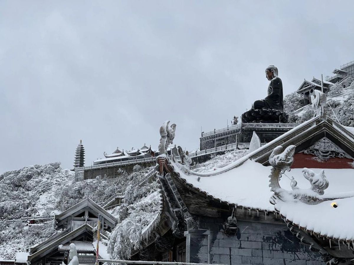 Một cảnh đẹp như tranh vẽ tại đỉnh Fansipan những ngày đông lạnh giá