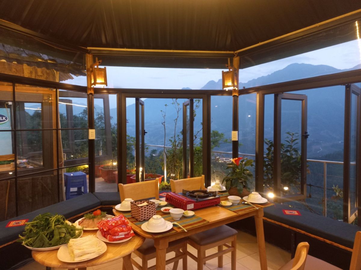 Nên đặt phòng trước khi muốn nghỉ tại Valley View Café & Stay Sapa.