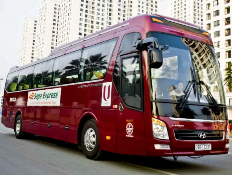 Hầu hết khách du lịch lựa chọn xe giường nằm bởi sự tiện lợi cùng không gian nghỉ ngơi thoải mái.