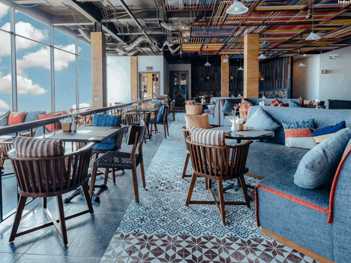 Khu ẩm thực tại Sun World Fansipan Legend mang đến trải nghiệm phong phú cho du khách.