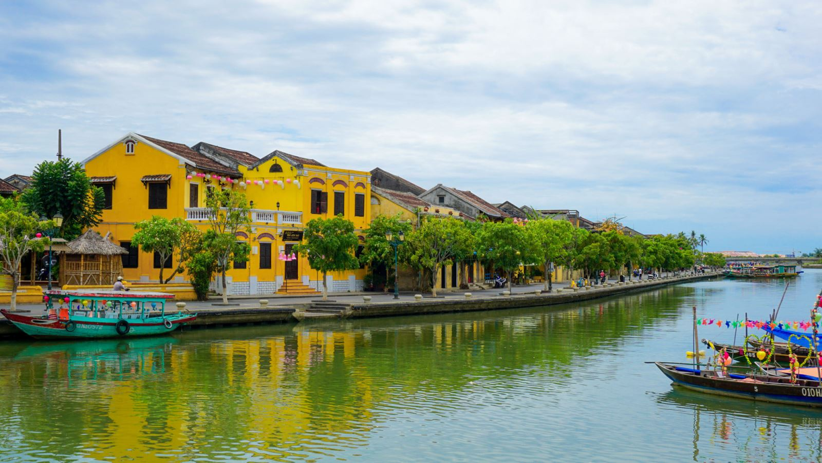 Visiting Hoi An at the end of the year is an enjoyable experience