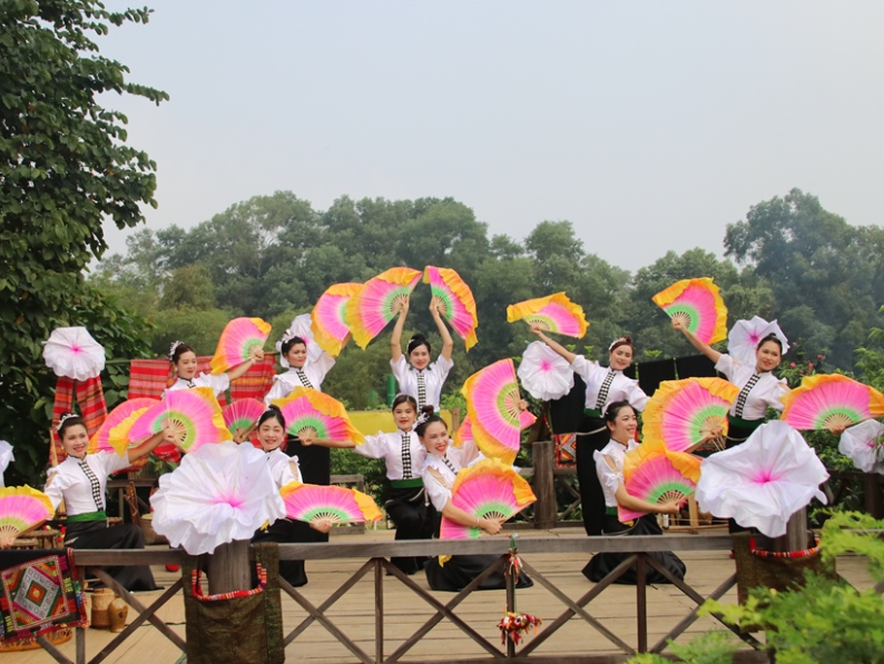 Lễ hội Xên Bản, Xên Mường mang nhiều ý nghĩa quan trọng trong đời sống văn hóa và tinh thần của người Thái.