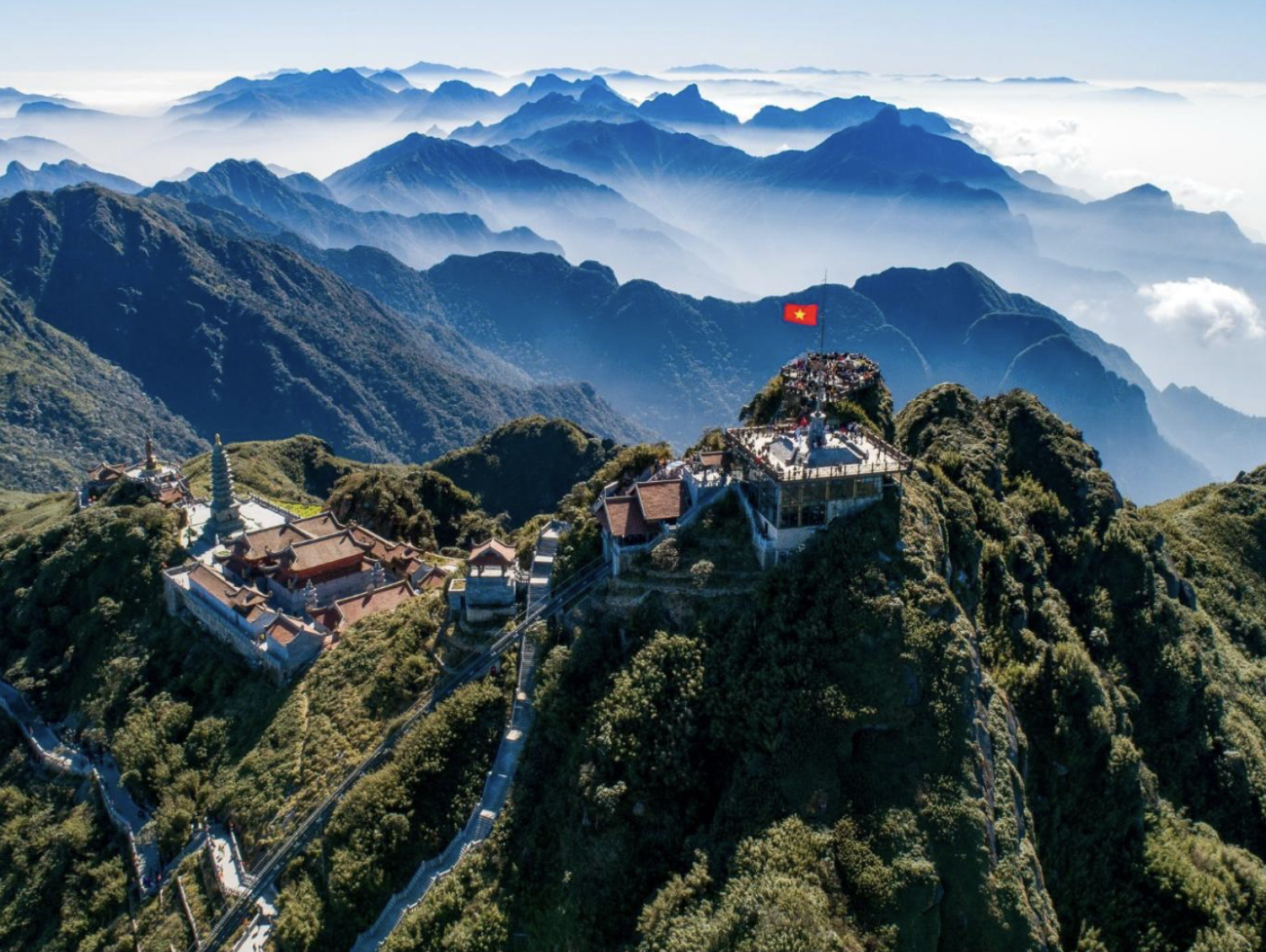 Việc đặt trước vé tham quan giúp du khách chủ động hơn về thời gian tham quan và tránh tình trạng chờ đợi lâu.