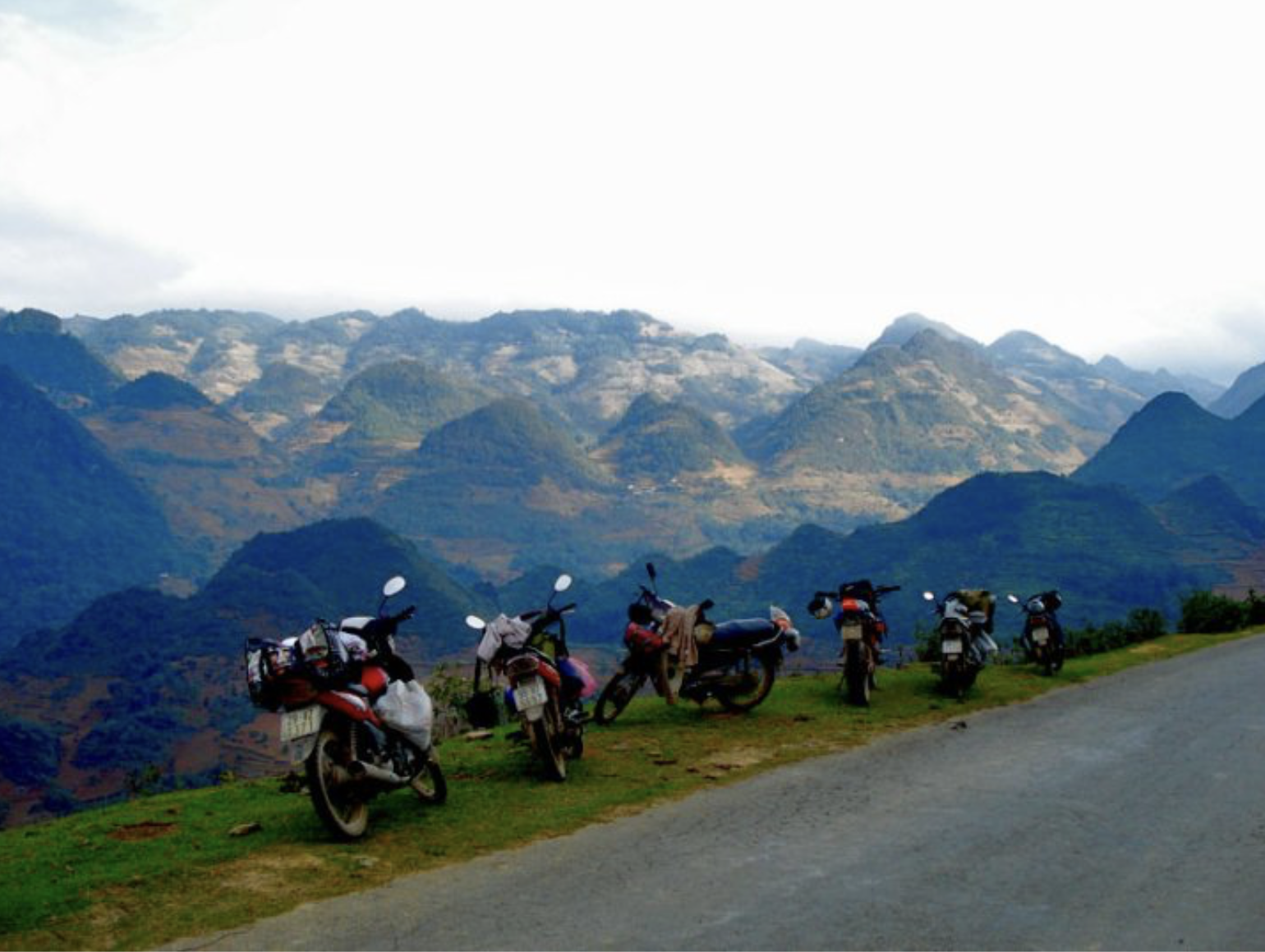 Hành trình tự lái xe máy mang đến cảm giác chủ động và linh hoạt hơn.