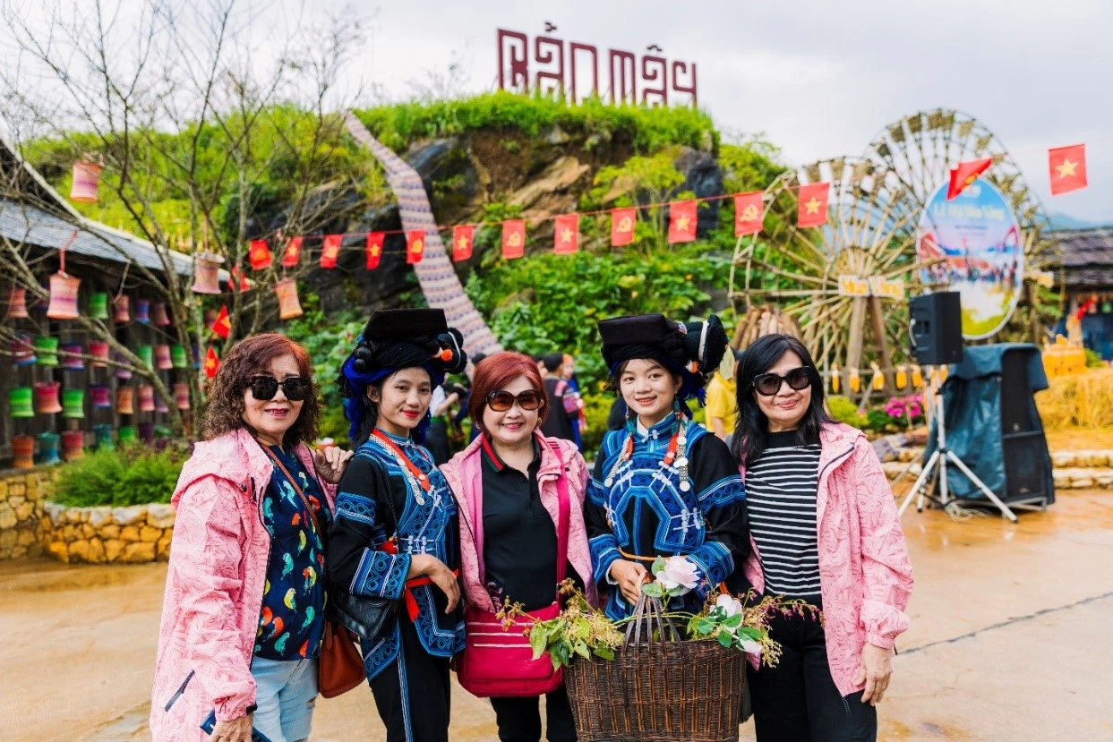 Fansipan góp phần đưa kinh tế và đời sống Sa Pa thay đổi ngoạn mục sau 10 năm hoạt động