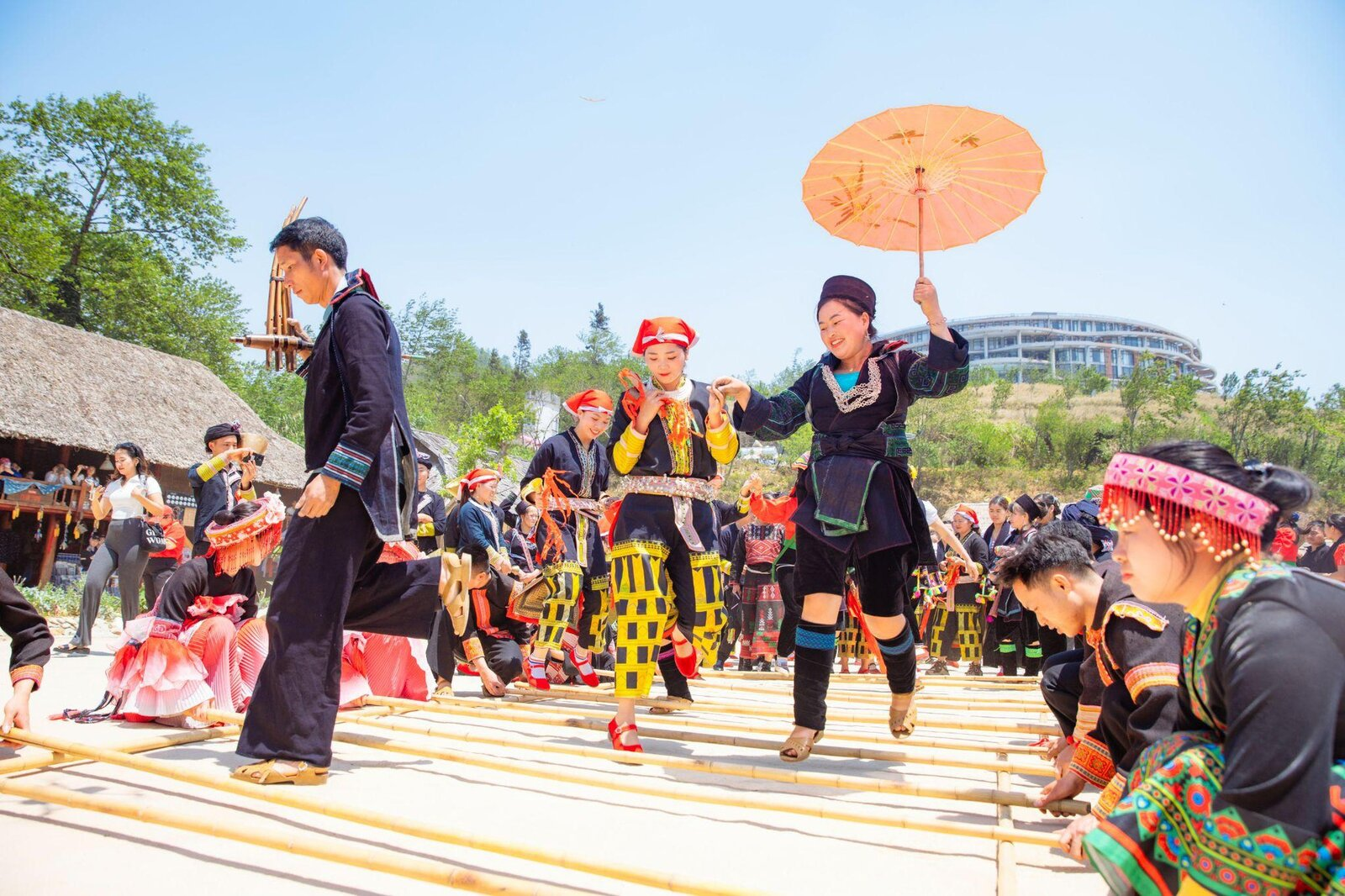 Các nét đẹp văn hóa Tây Bắc được tái hiện qua nhiều lễ hội ở Bản Mây