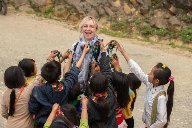 Be respectful to the villagers and make sure to leave no trash behind (Photo: Collected)