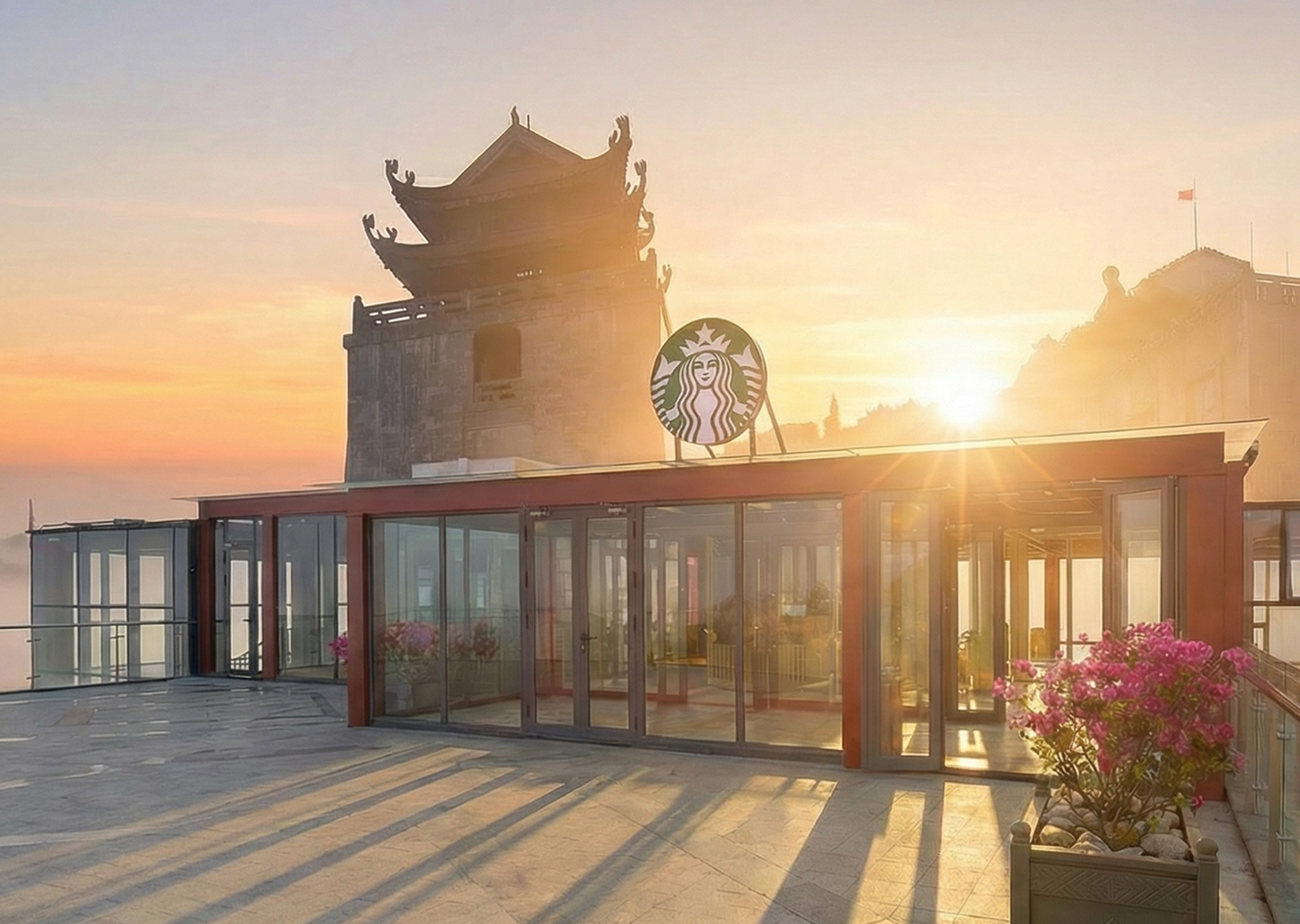 Starbucks Fansipan become the highest Starbucks in Asia