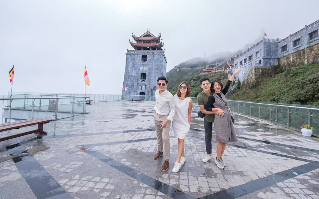 Kiến trúc truyền thống tại Đại Hồng Chung là điểm check in nổi tiếng với nhiều du khách